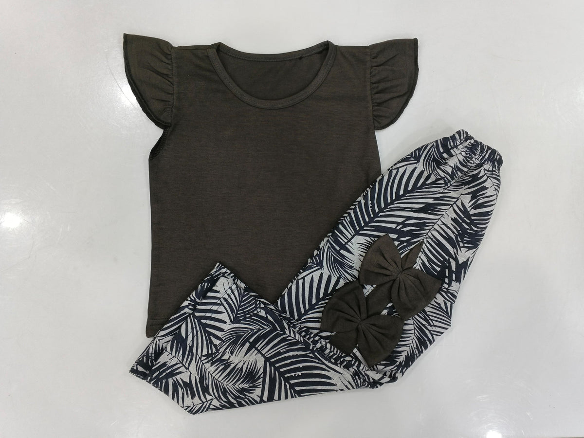 Kids Black Flutter-Sleeve Top & Tropical Bow-Accent Wide-Leg Set for Girls