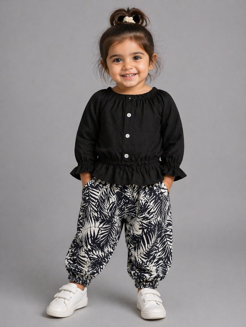 Toddler Girls Black Ruffle Top & Leaf Print Pants Set – Cute Casual Outfit